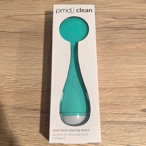 Brand New PMD Clean Smart Facial Cleansing Device